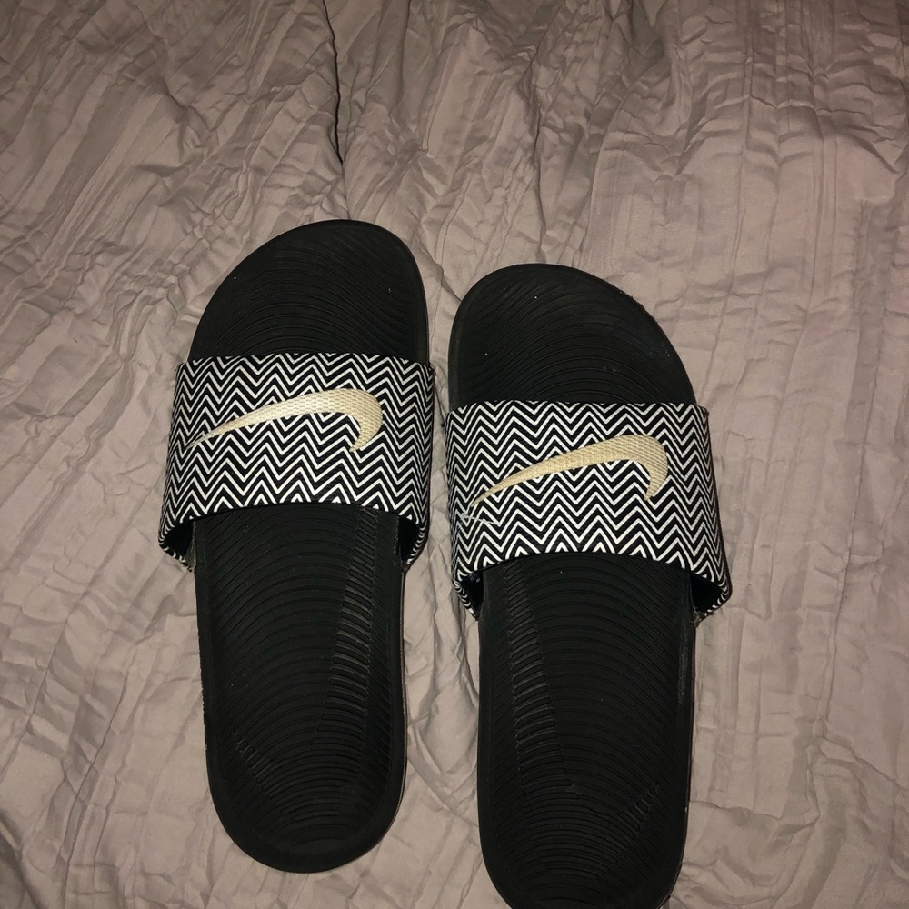 nike slides
